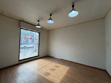 Local Comercial en arriendo mensual en Santos dumontt 400-500, Recoleta - 2 dormitorios, 4 baños