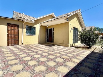 Casa en venta en portones del inca, San Felipe - 3 dormitorios, 2 baños
