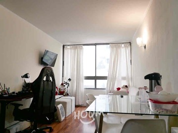 Departamento en venta en Catedral, Santiago - 2 dormitorios, 1 baño