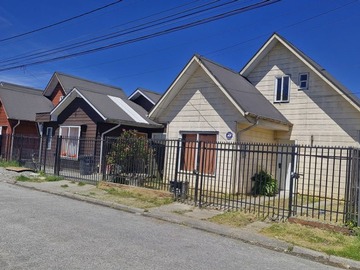 Casa en venta en Senderos del tepual, Puerto Montt - 3 dormitorios, 2 baños