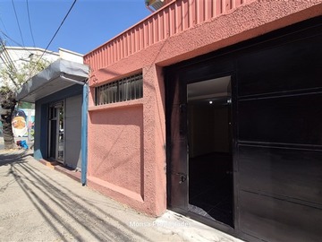 Local Comercial en arriendo mensual en Frankfort con ureta cox, San Miguel - 1 baño