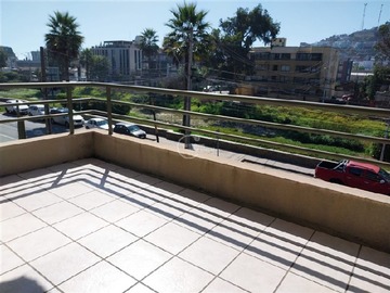 Departamento en venta en Av. Vicuña mackenna, Viña del Mar - 3 dormitorios, 3 baños