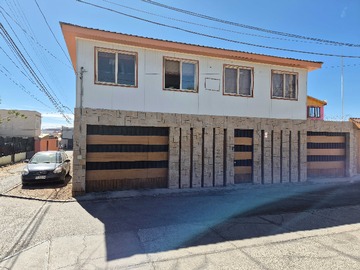 Casa en venta en Gran Propiedad en Villa Ayquina (67391), Calama - 7 dormitorios, 4 baños