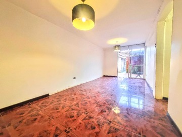 Departamento en venta en Amplio Departamento 4d / 1b Más De 80m2 (141668), La Pintana - 3 dormitorios, 1 baño