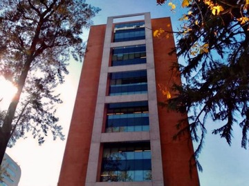 Oficina en arriendo mensual en Monseñor Sotero Sanz/ Metro Pedro de Valdivia, Providencia