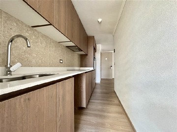 Departamento en arriendo mensual en Metro Vicuña Mackenna, La Florida - 2 dormitorios, 2 baños