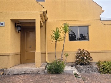 Casa en arriendo mensual en Casa 3D/3B | Home Office | Alto Macul, La Florida - 3 dormitorios, 3 baños