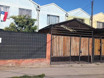 Casa en venta en Lenka Franulic 15328, San Bernardo - 2 dormitorios, 1 baño