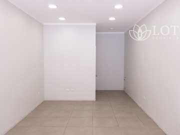 Local Comercial en arriendo mensual en 13 norte con 4 oriente, Viña del Mar - 1 dormitorio, 1 baño