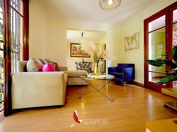 Casa en venta en Dublé Almeyda 5489, Ñuñoa - 3 dormitorios, 2 baños