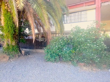 Departamento en venta en Venta de Amplio Depto. (64828), Estación Central - 3 dormitorios, 2 baños