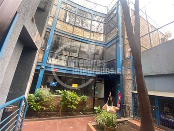 Venta / Bodega / Recoleta