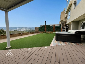 Casa en venta en Jardines de Reñaca, Viña del Mar - 4 dormitorios, 4 baños