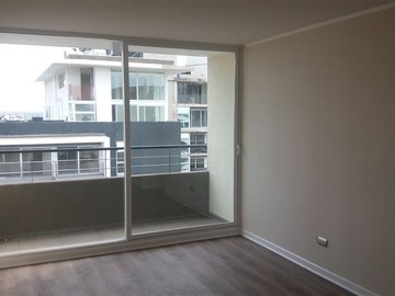Departamento en arriendo mensual en Metro Las Torres, Macul - 2 dormitorios, 2 baños