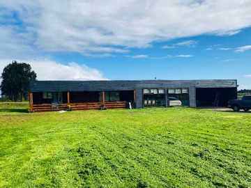 Casa en venta en Venta de parcela con 2 casa en línea nueva (70074), Puerto Varas - 8 dormitorios, 5 baños
