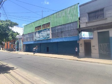 Local Comercial en arriendo mensual en Local comercial en curico (136320), Curicó - 4 baños