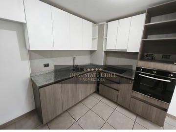 Departamento en arriendo mensual en Ecuador 4678, Estación Central - 3 dormitorios, 2 baños