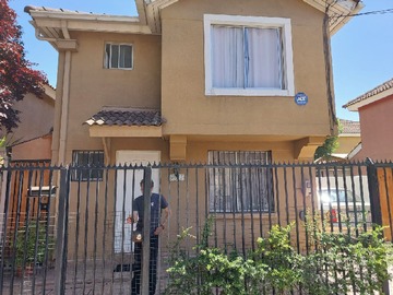Casa en venta en Mar Adriático, Quilicura - 3 dormitorios, 2 baños