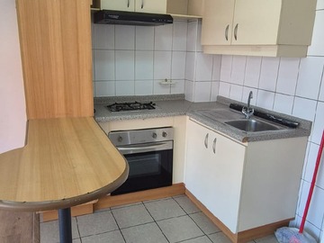 Departamento en arriendo mensual en Maipú 32, Santiago, Región Metropolitana de Santiago 8320000, Chile, Santiago - 1 dormitorio, 1 baño