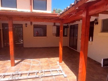 Casa en venta en Se Vende Casa de 3 Pisos en Ciudad Satelite (179003), Maipú - 5 dormitorios, 4 baños