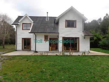Parcela en venta en Huincacara, Villarrica - 4 dormitorios, 2 baños