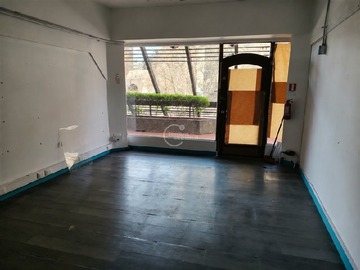Local Comercial en arriendo mensual en Av Providencia, Providencia - 1 baño