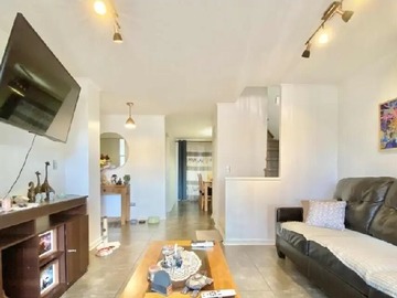 Casa en venta en Calle Thiare, Maipú - 3 dormitorios, 3 baños
