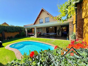 Casa en venta en Oportunidad unica (172937), Peñalolén - 4 dormitorios, 3 baños