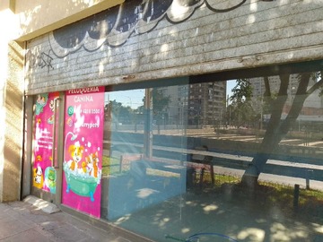 Local Comercial en arriendo mensual en Excelente Conectividad y Visibilidad (177216), Quinta Normal - 1 baño