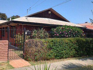Casa en arriendo mensual en Enrique Molina, Rancagua - 4 dormitorios, 3 baños