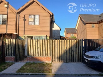 Casa en venta en Pastor Emetrio Morales Aguayo / Manuel Montt, Buin - 2 dormitorios, 2 baños