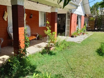 Casa en venta en Sitio, Piscina y Casa, Ruta Cabildo-Petorca (74529), Cabildo - 4 dormitorios, 2 baños