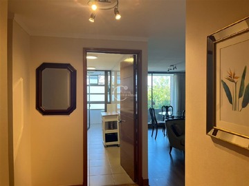 Departamento en venta en Parque Las Rosas, Lo Barnechea - 2 dormitorios, 2 baños