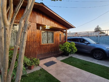 Casa en venta en Los Jesuitas, Calera de Tango - 3 dormitorios, 1 baño