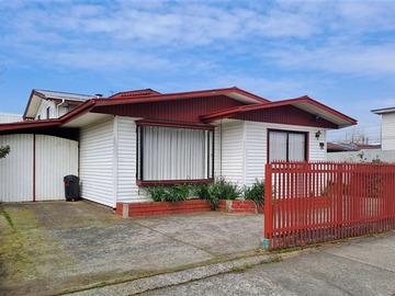 Casa en arriendo mensual en Zenteno, Osorno - 13 dormitorios, 7 baños
