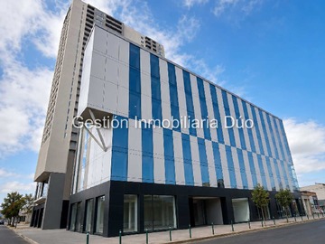 Oficina en arriendo mensual en Arrienda Oficina Nueva con Estacionamiento (182123), Temuco - 2 dormitorios, 1 baño