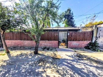 Casa en venta en Ampliación regularizada (129434), El Bosque - 4 dormitorios, 3 baños