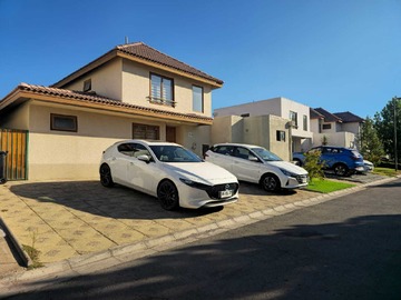 Casa en arriendo mensual en Se Arrienda Condominio Caiquenes (144616), Pudahuel - 3 dormitorios, 3 baños