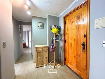 Departamento en venta en Camilo Ortúzar, Macul - 2 dormitorios, 2 baños