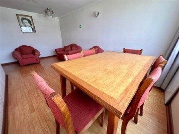 Departamento en venta en Pedro Montt, Valparaíso - 3 dormitorios, 1 baño