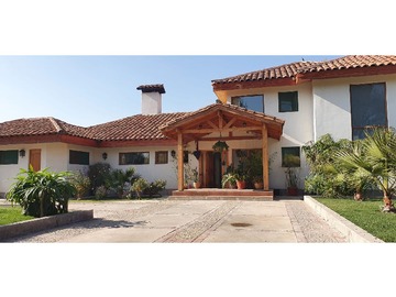 Casa en venta en Liray/lo pinto, Colina - 5 dormitorios, 4 baños