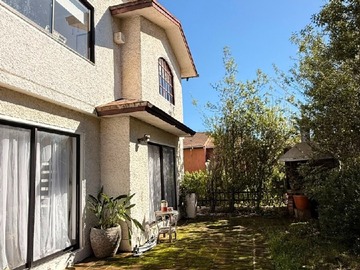 Casa en venta en Martín de Salvatierra, Viña del Mar - 5 dormitorios, 5 baños