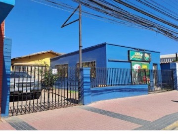 Casa en venta en Propiedad de uso mixto, Talagante - 4 dormitorios, 1 baño