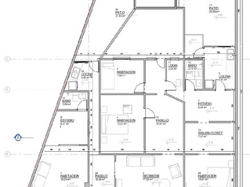Local Comercial en venta en 145 m2 en 213 de terreno renovado. 3 accesos independientes, Recoleta - 5 dormitorios, 3 baños