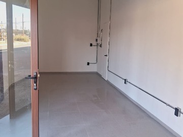 Local Comercial en arriendo mensual en Local en Arriendo con Excelente Ubicación - 1 dormitorio, 1 baño