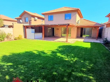 Casa en venta en Se vende Remanso de Chicureo (172108), Colina - 4 dormitorios, 3 baños
