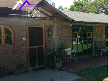 Casa en arriendo mensual en {"Error":"Could Not Find A Suitable Tls Ca Ce (176928), San Bernardo - 4 dormitorios, 2 baños