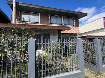 Casa en venta en Gran Casa en Ubicación Céntrica (153866), Valdivia - 3 dormitorios, 2 baños