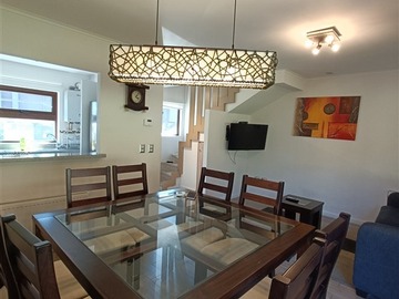 Casa en venta en gran alicurra 55, Pucón - 3 dormitorios, 2 baños
