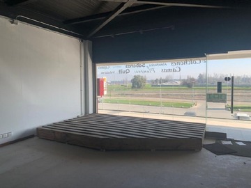 Bodega en venta en Avda del Valle 2700, Colina - 1 baño